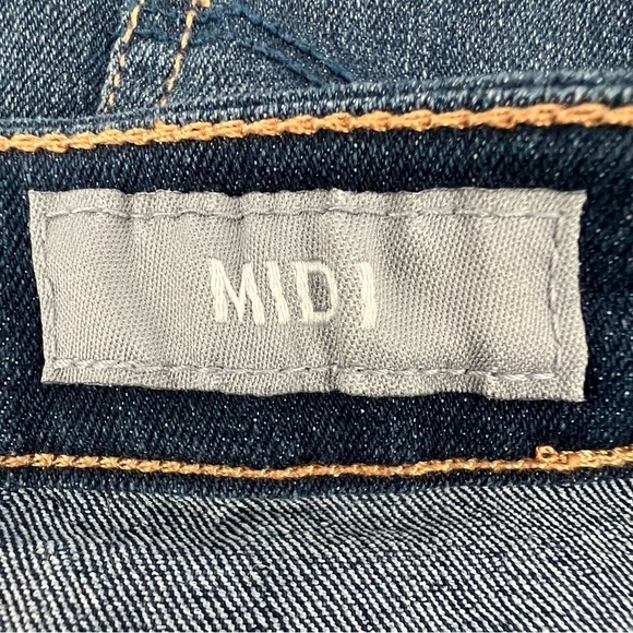 Aeropostale Junior’s Cuffed Hem Midi Jean Shorts Size 2 - Picture 4 of 6